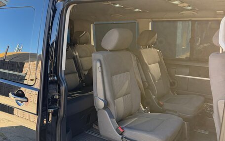 Volkswagen Multivan T5, 2004 год, 1 100 000 рублей, 8 фотография