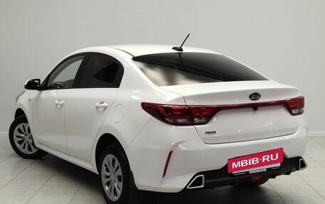 KIA Rio IV, 2021 год, 1 732 000 рублей, 7 фотография