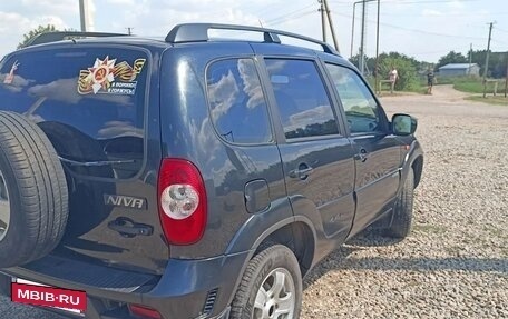 Chevrolet Niva I рестайлинг, 2009 год, 450 000 рублей, 3 фотография