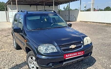 Chevrolet Niva I рестайлинг, 2009 год, 450 000 рублей, 13 фотография
