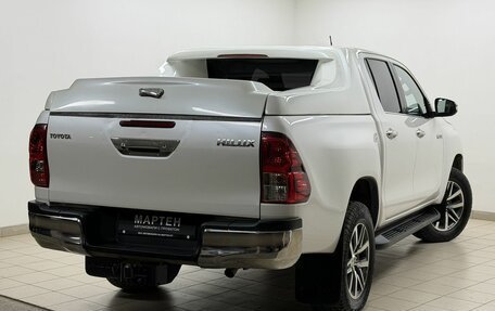 Toyota Hilux VIII, 2017 год, 3 850 000 рублей, 4 фотография