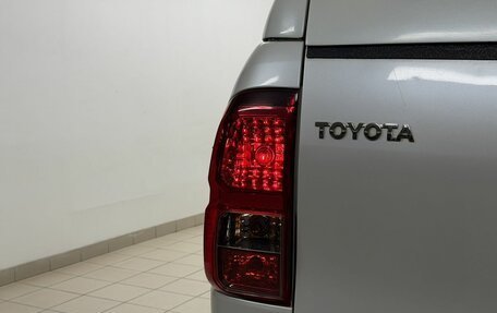 Toyota Hilux VIII, 2017 год, 3 850 000 рублей, 9 фотография