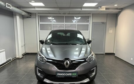 Renault Kaptur I рестайлинг, 2017 год, 1 675 000 рублей, 2 фотография