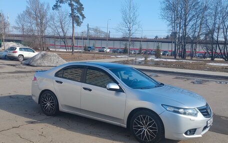 Honda Accord VIII рестайлинг, 2011 год, 1 100 000 рублей, 2 фотография