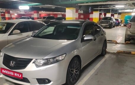 Honda Accord VIII рестайлинг, 2011 год, 1 100 000 рублей, 10 фотография