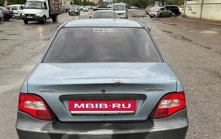 Daewoo Nexia I рестайлинг, 2010 год, 130 000 рублей, 3 фотография