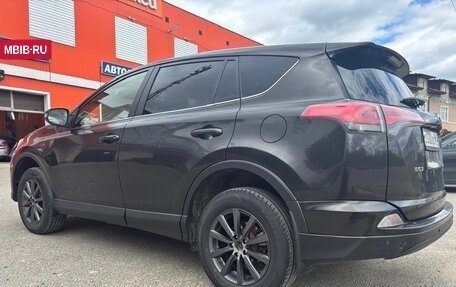 Toyota RAV4, 2015 год, 1 500 000 рублей, 2 фотография