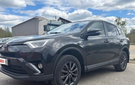 Toyota RAV4, 2015 год, 1 500 000 рублей, 3 фотография