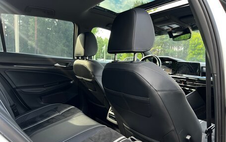 Volkswagen Golf VIII, 2021 год, 2 599 999 рублей, 16 фотография