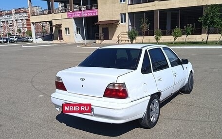 Daewoo Nexia I рестайлинг, 1998 год, 69 000 рублей, 4 фотография