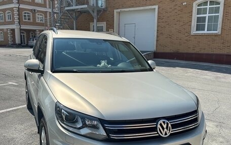 Volkswagen Tiguan I, 2014 год, 1 820 000 рублей, 4 фотография