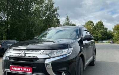 Mitsubishi Outlander III рестайлинг 3, 2019 год, 2 610 000 рублей, 1 фотография
