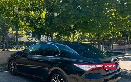 Toyota Camry, 2021 год, 2 950 000 рублей, 5 фотография