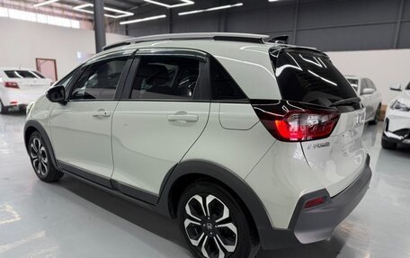 Honda Fit, 2022 год, 980 000 рублей, 6 фотография