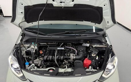 Honda Fit, 2022 год, 980 000 рублей, 23 фотография