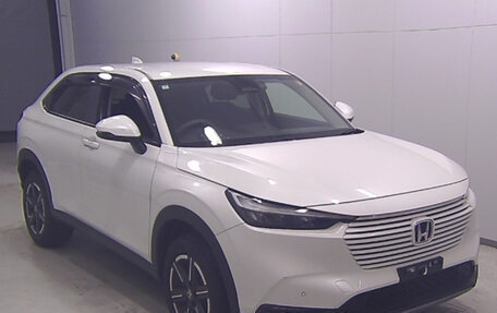 Honda Vezel, 2023 год, 1 840 000 рублей, 1 фотография