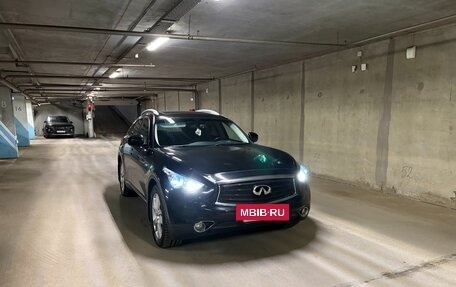 Infiniti QX70, 2017 год, 3 600 000 рублей, 5 фотография