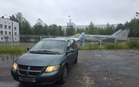 Dodge Caravan IV, 2002 год, 450 000 рублей, 1 фотография