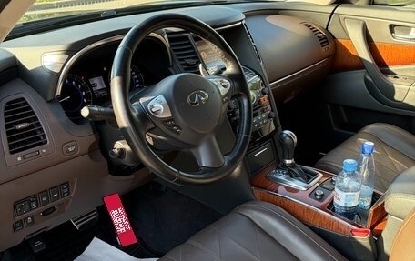 Infiniti QX70, 2017 год, 3 600 000 рублей, 9 фотография