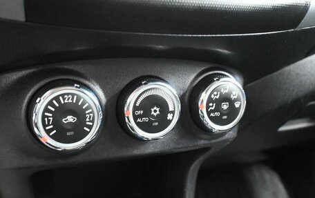 Mitsubishi Outlander III рестайлинг 3, 2012 год, 1 339 900 рублей, 14 фотография