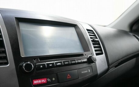 Mitsubishi Outlander III рестайлинг 3, 2012 год, 1 339 900 рублей, 13 фотография