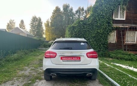 Mercedes-Benz GLA, 2016 год, 2 225 000 рублей, 2 фотография