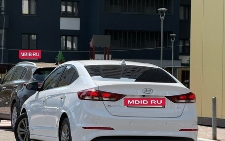 Hyundai Elantra VI рестайлинг, 2018 год, 1 150 000 рублей, 3 фотография