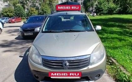 Renault Sandero I, 2013 год, 670 000 рублей, 6 фотография