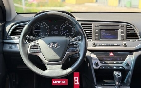 Hyundai Elantra VI рестайлинг, 2018 год, 1 150 000 рублей, 8 фотография