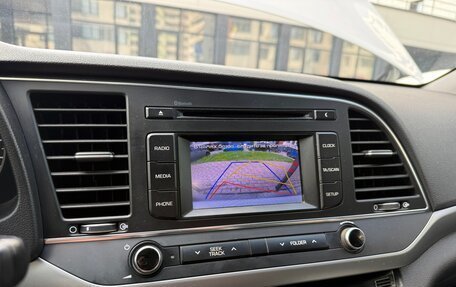 Hyundai Elantra VI рестайлинг, 2018 год, 1 150 000 рублей, 17 фотография