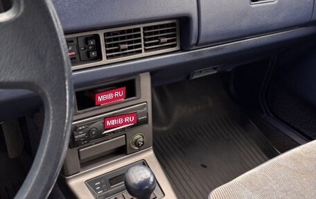 Mazda 626, 1984 год, 200 000 рублей, 17 фотография