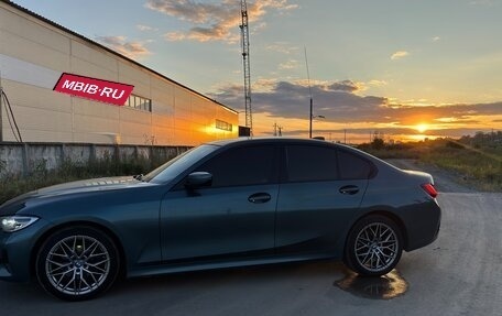 BMW 3 серия, 2020 год, 3 600 000 рублей, 4 фотография