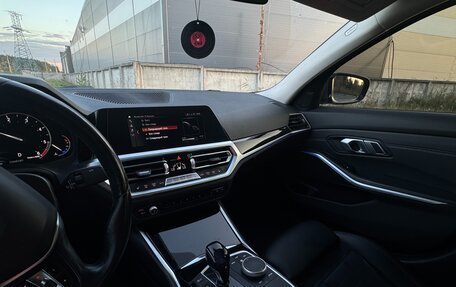 BMW 3 серия, 2020 год, 3 600 000 рублей, 10 фотография