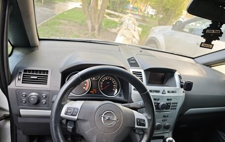 Opel Zafira B, 2012 год, 450 000 рублей, 7 фотография