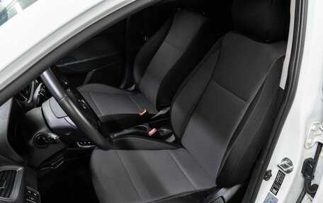 Hyundai Solaris II рестайлинг, 2019 год, 999 000 рублей, 14 фотография