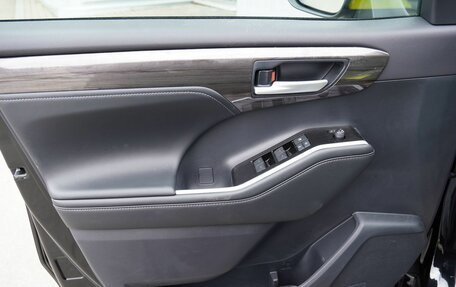 Toyota Highlander, 2026 год, 5 449 000 рублей, 10 фотография