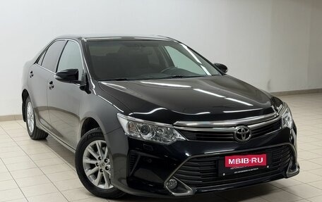 Toyota Camry, 2015 год, 1 898 000 рублей, 3 фотография