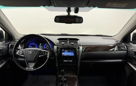 Toyota Camry, 2015 год, 1 898 000 рублей, 17 фотография