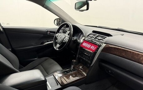 Toyota Camry, 2015 год, 1 898 000 рублей, 12 фотография