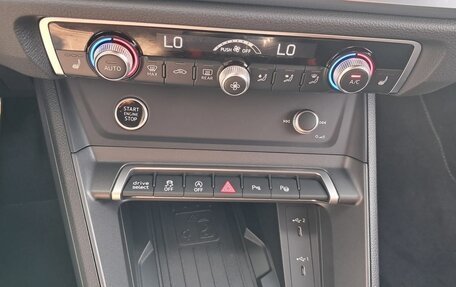Audi Q3 Sportback, 2023 год, 2 430 777 рублей, 12 фотография