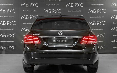 Mercedes-Benz E-Класс, 2014 год, 1 930 000 рублей, 4 фотография