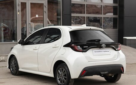Toyota Yaris, 2020 год, 1 210 000 рублей, 7 фотография