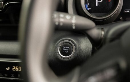 Toyota Yaris, 2020 год, 1 210 000 рублей, 16 фотография