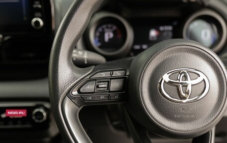 Toyota Yaris, 2020 год, 1 210 000 рублей, 12 фотография
