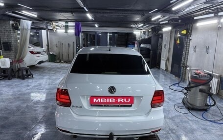 Volkswagen Polo VI (EU Market), 2015 год, 730 000 рублей, 3 фотография