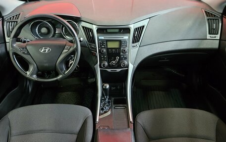 Hyundai Sonata VI, 2012 год, 1 039 000 рублей, 9 фотография