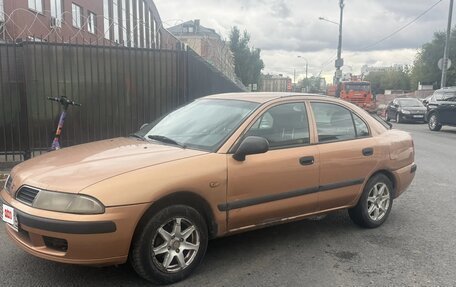 Mitsubishi Carisma I, 2000 год, 175 000 рублей, 6 фотография