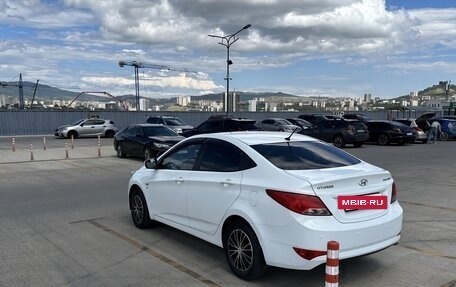 Hyundai Solaris II рестайлинг, 2015 год, 940 000 рублей, 6 фотография
