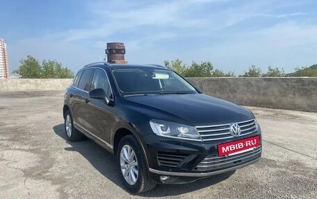 Volkswagen Touareg III, 2015 год, 2 580 000 рублей, 3 фотография