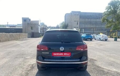 Volkswagen Touareg III, 2015 год, 2 580 000 рублей, 7 фотография